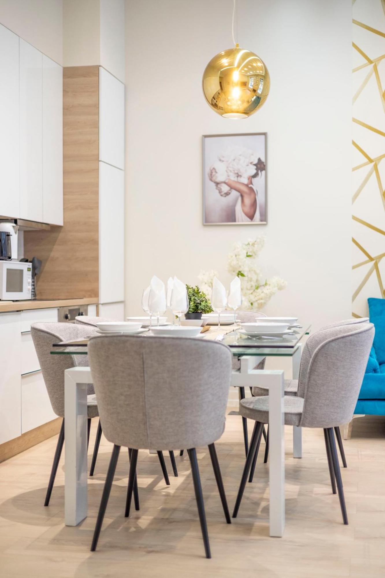Luxury Downtown Dream By Prestige Homes Budapest